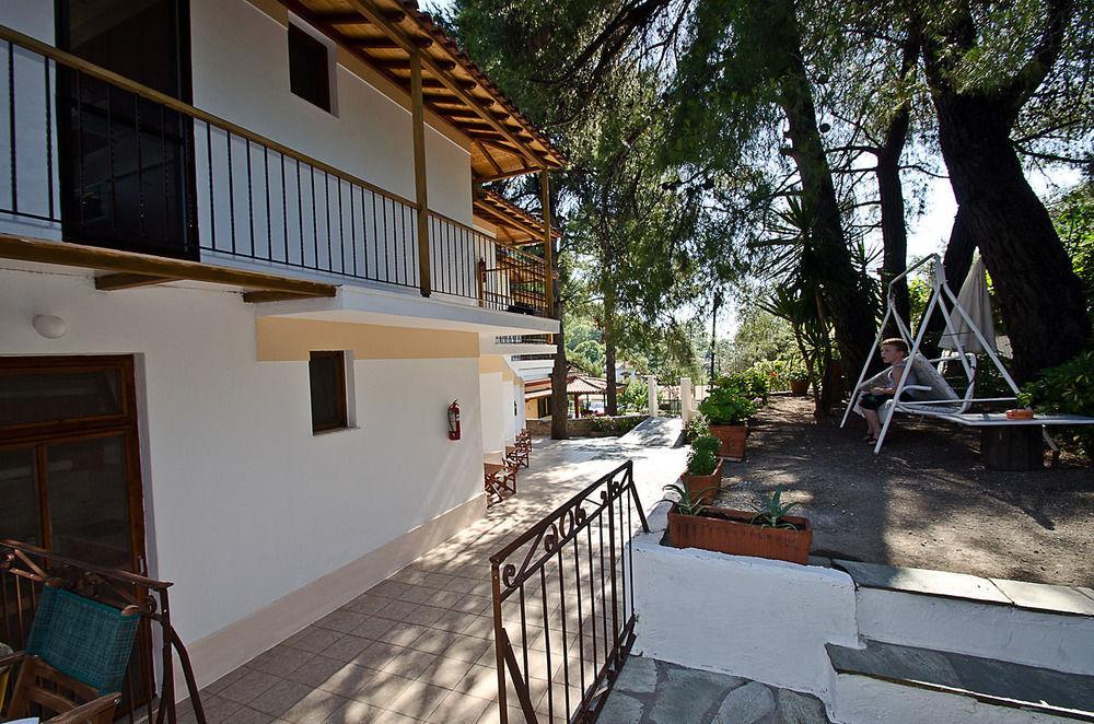 The Pine Trees Aparthotel Agnontas Luaran gambar